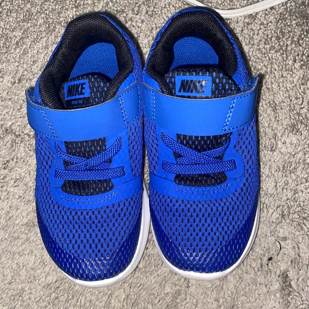 Velcro Strap Nike Sneakers